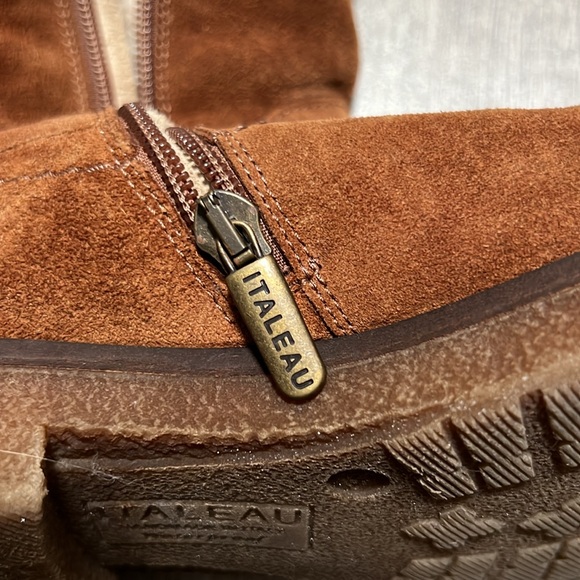 Italeau Boots - Picture 4 of 8